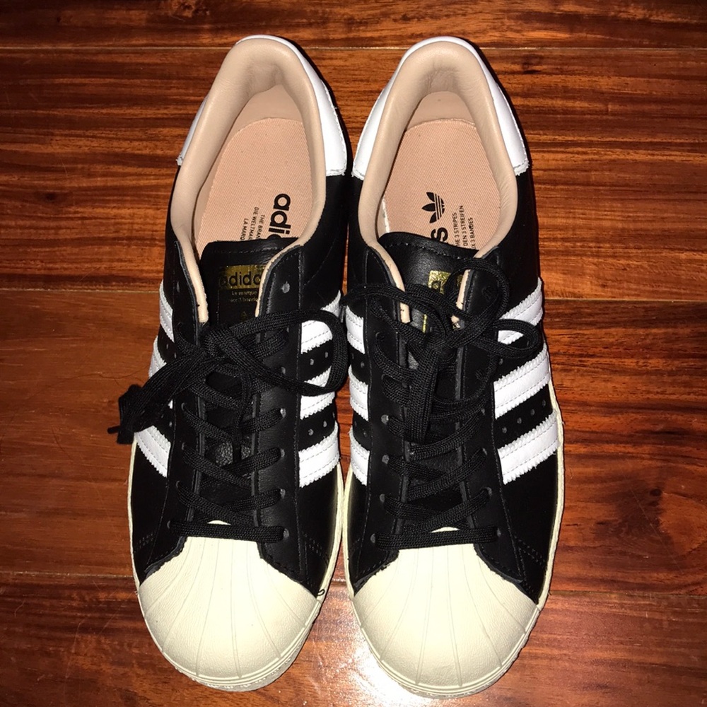NEW Adidas SUPERSTARS